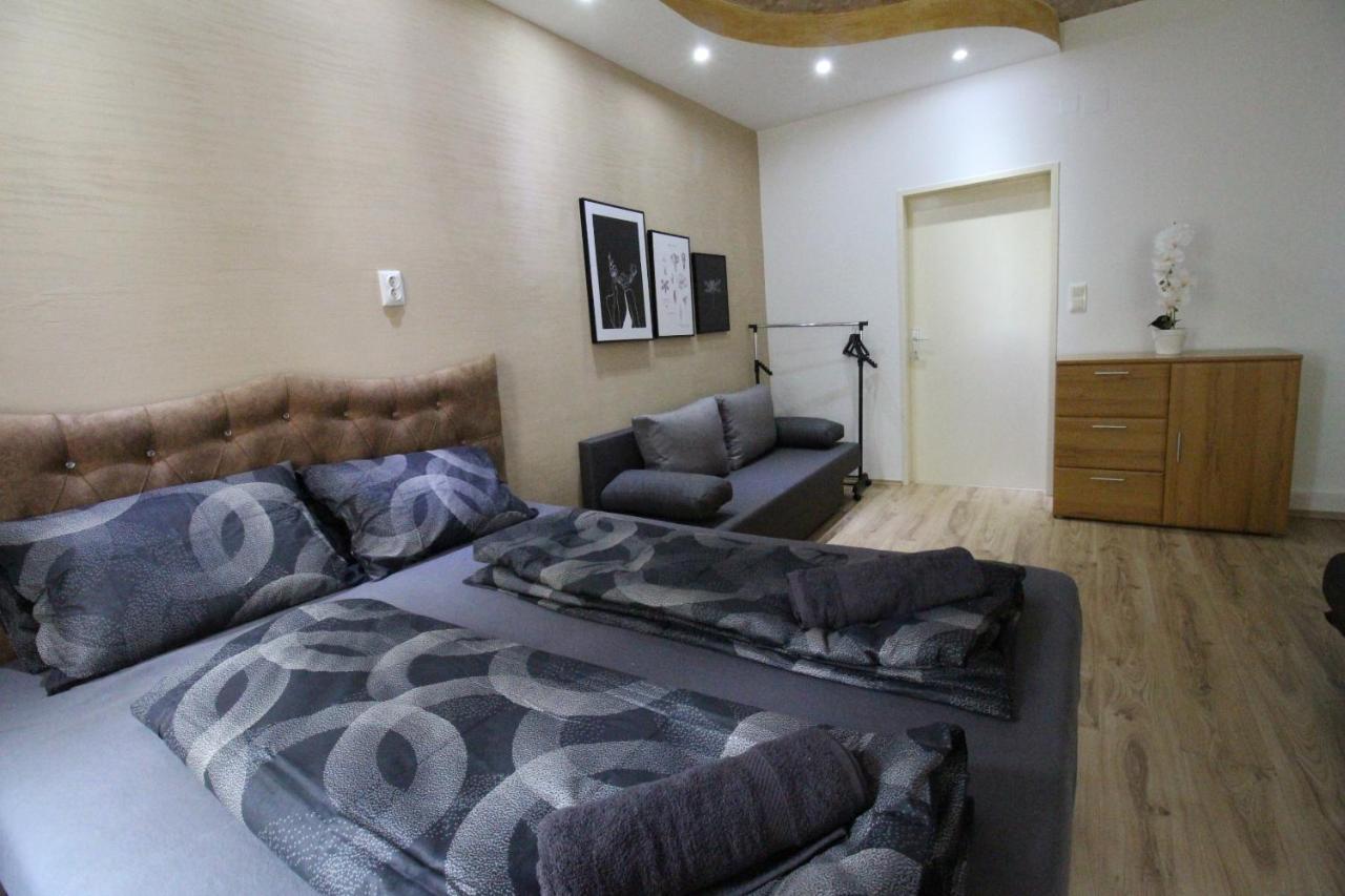 Family Quad Room Rf Viena Exterior foto